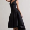 Amoret | Black Plunge-Neck Maxi Dress With Volume Hem