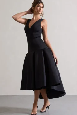 Amoret | Black Plunge-Neck Maxi Dress With Volume Hem