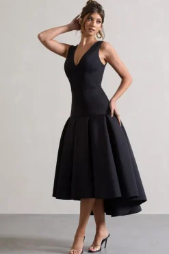 Amoret | Black Plunge-Neck Maxi Dress With Volume Hem