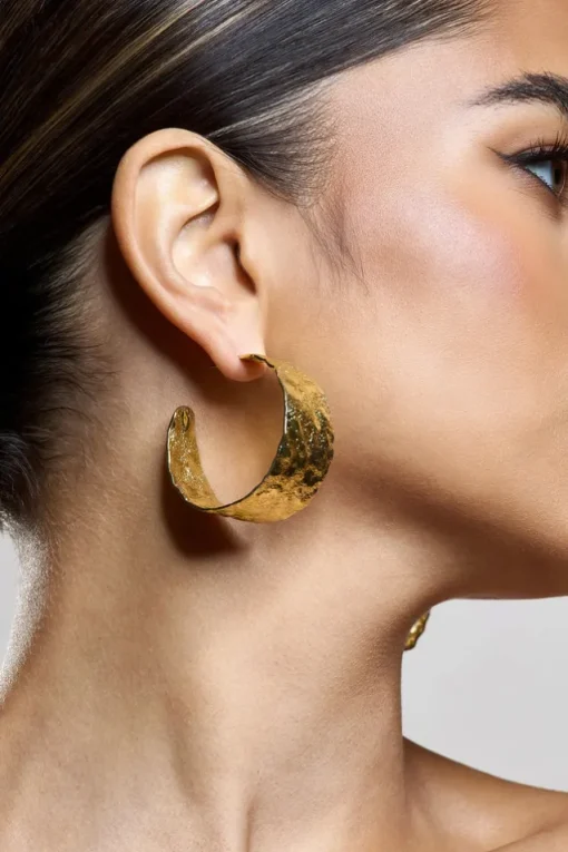 Antigua | Gold Textured Hoops