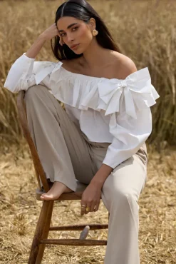 Cove | White Bardot Puff-Sleeve Ruffle Top With Bows