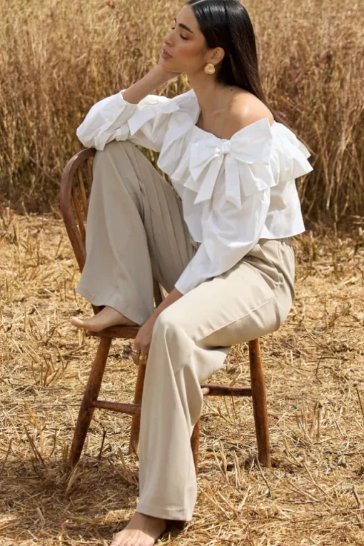 Cove | White Bardot Puff-Sleeve Ruffle Top With Bows