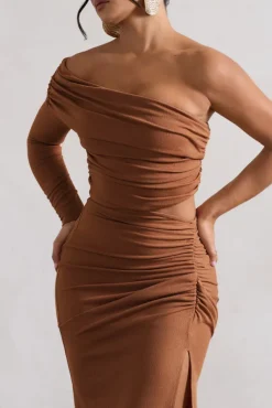 Ecuador | Camel Crinkle Asymmetric One-Sleeve Cut-Out Maxi Dress