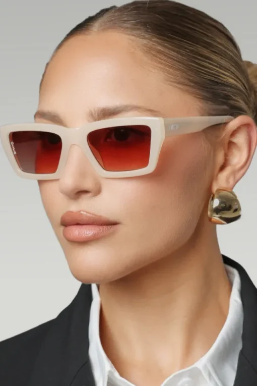 Fairfax | Otra Ivory Square Brown Tinted Sunglasses