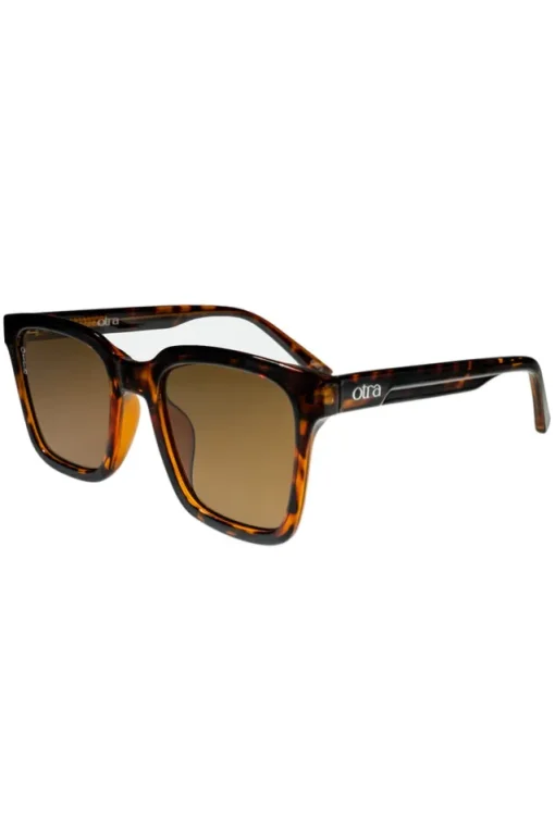 Fyn | Otra Tortoiseshell Oversized Classic Square Sunglasses