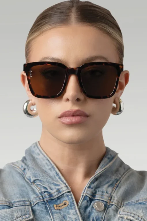 Fyn | Otra Tortoiseshell Oversized Classic Square Sunglasses
