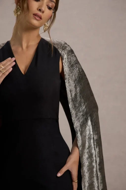 Ilenia | Black V-Neck Maxi Dress With Metallic Cape