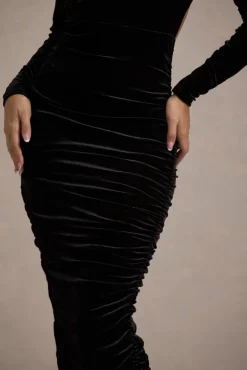 Joanna | Black Velvet High-Neck Backless Midi Dress