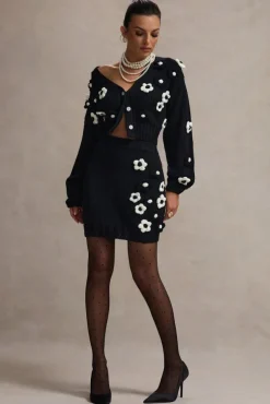 Louvre | Black u0026 White Knit Cropped Floral Cardigan