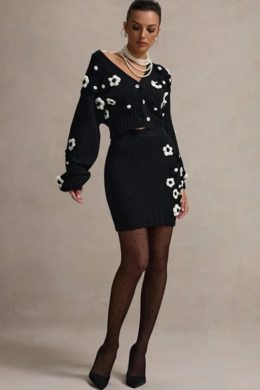 Louvre | Black u0026 White Knit Cropped Floral Cardigan
