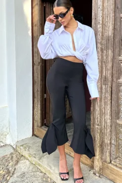 On Stage | Black Cropped Capri Pants With Knot Detail